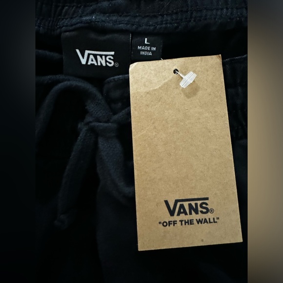 Mens vans shorts - Picture 3 of 5